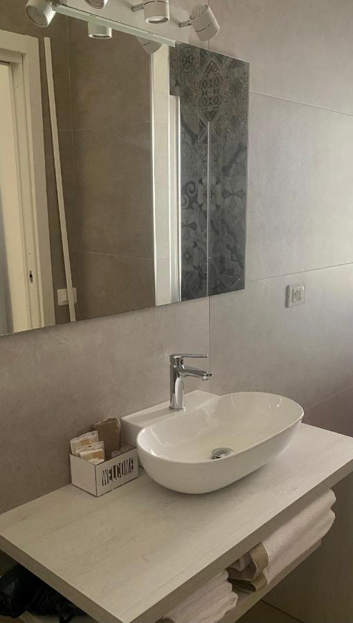 Dorant Charme&Rooms Vieste Bagian luar foto