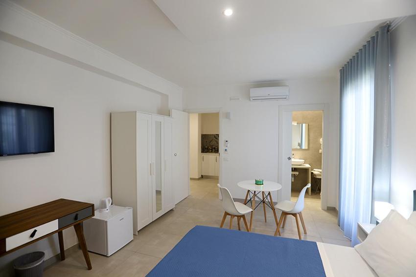 Dorant Charme&Rooms Vieste Bagian luar foto